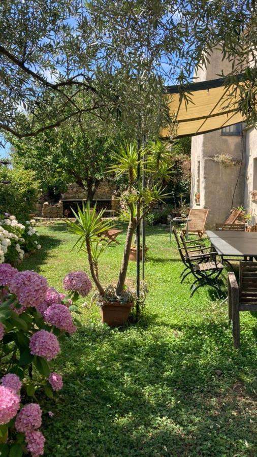 Casa Olivia Lacrema Finale Ligure Exterior photo